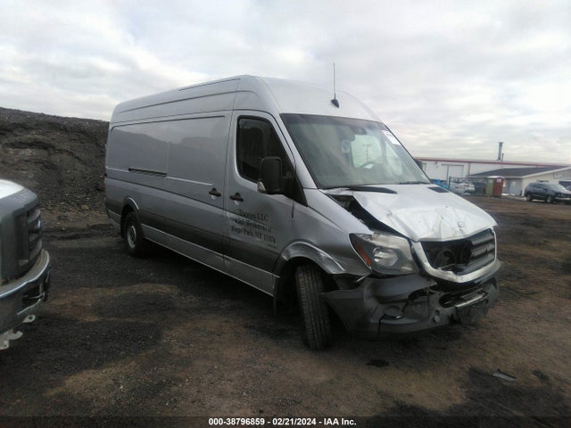 Mercedes-Benz Sprinter 2500 High Roof 2014 WD3PE8DC7E5842812 Image 6