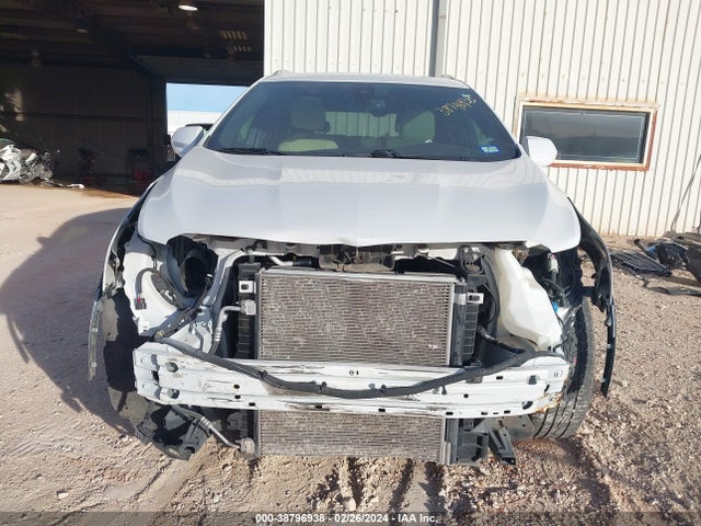 Cadillac XT5 LUXURY 2017 1GYKNBRS3HZ312664 Image 13