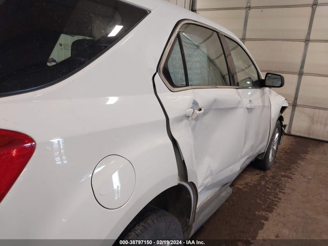 Chevrolet EQUINOX LS 2017 2GNALBEK0H1612465 Image 12