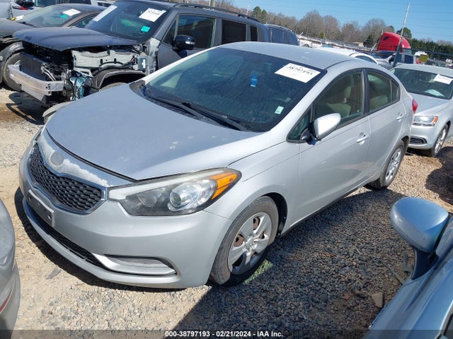 KIA FORTE LX 2015 KNAFK4A67F5436383 Image 2