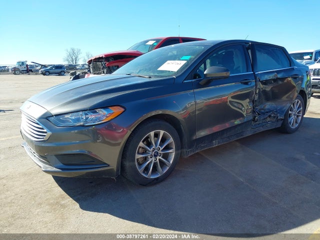 Ford FUSION SE 2017 3FA6P0H73HR413328 Image 2