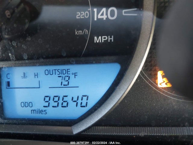 Toyota RAV4 LE 2015 JTMBFREV8FD107539 Image 15