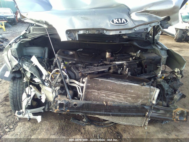 KIA Soul 2018 KNDJN2A27J7572418 Image 10