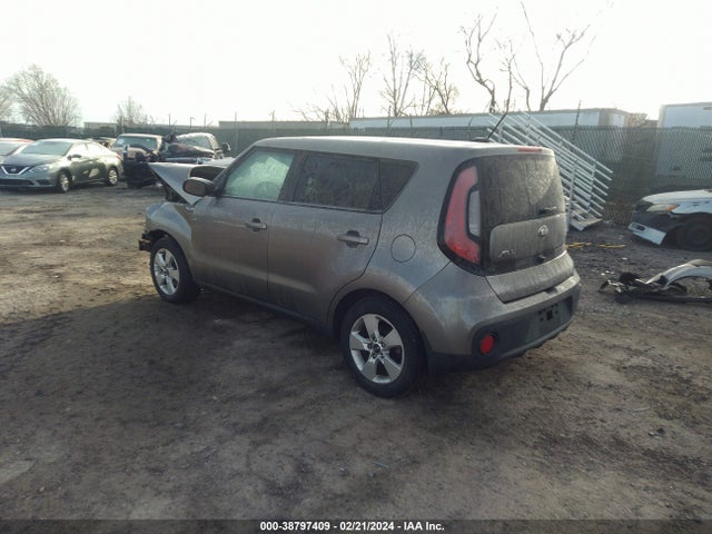 KIA Soul 2018 KNDJN2A27J7572418 Image 3