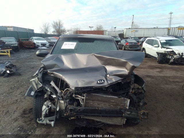 KIA Soul 2018 KNDJN2A27J7572418 Image 6
