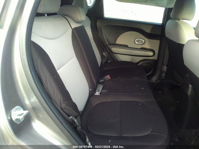 KIA Soul 2018 KNDJN2A27J7572418 Image 8