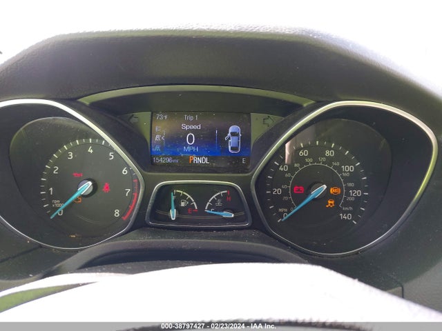 2015 FORD FOCUS SE VIN: 1FADP3F25FL273603
