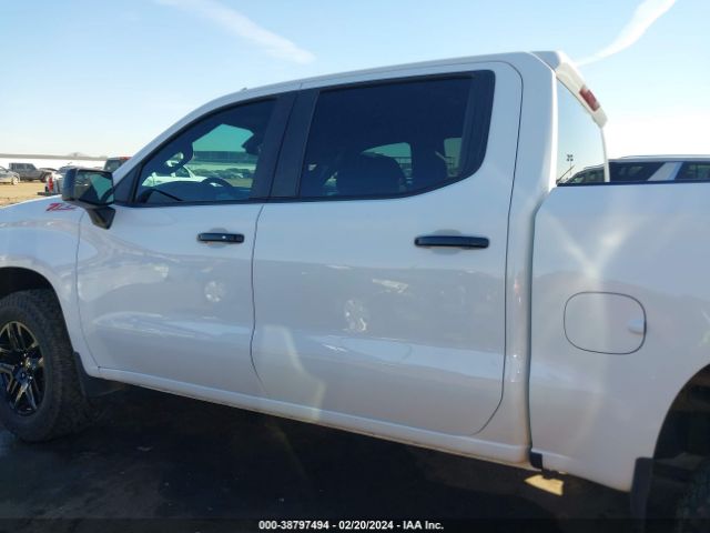 3GCPYFELXNG210315 Chevrolet Silverado 1500 Ltd 4wd  Short Bed Lt Trail Boss