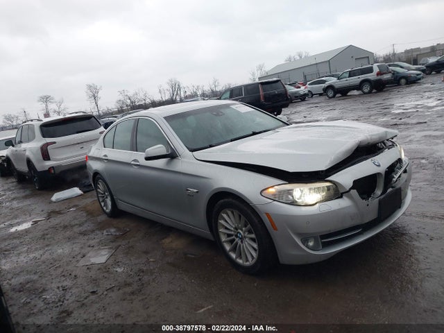 2011 BMW 535I XDRIVE VIN: WBAFU7C57BC777210