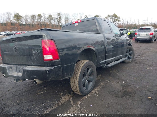 RAM 1500 Express Quad Cab 4x4 6'4 Box 2018 1C6RR7FT9JS172922 Image 4