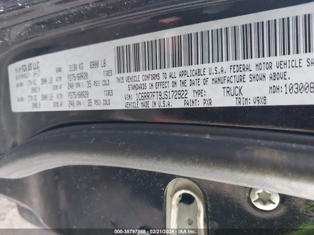 RAM 1500 Express Quad Cab 4x4 6'4 Box 2018 1C6RR7FT9JS172922 Image 9