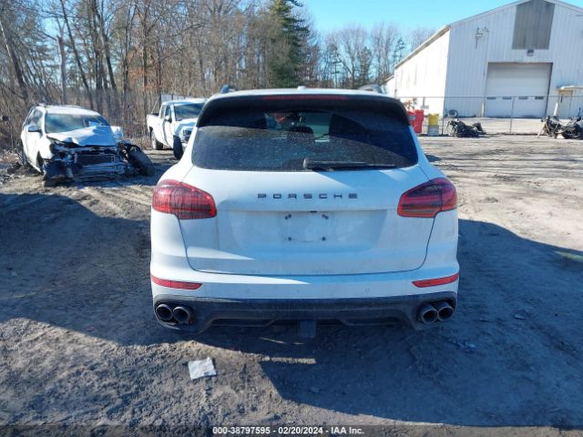 WP1AB2A29JLA61047 Porsche CAYENNE S