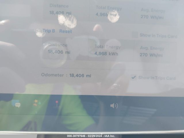 2023 TESLA MODEL Y 7SAYGDEE1PF612426 Photo 6