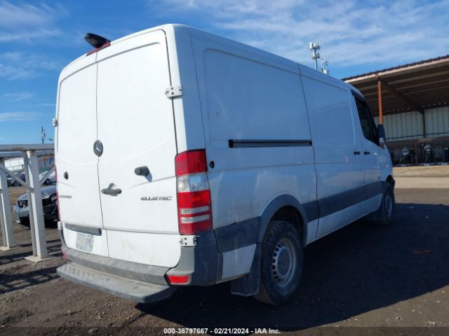 WD3PE7DC3FP103923 Mercedes-Benz Sprinter 2500 Normal Roof