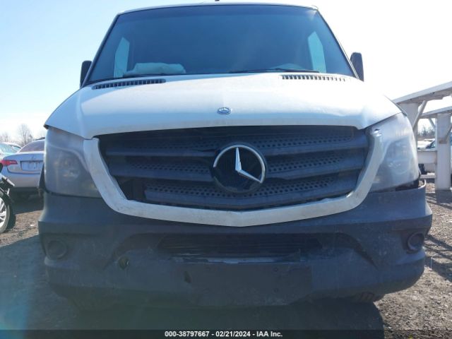 WD3PE7DC3FP103923 Mercedes-Benz Sprinter 2500 Normal Roof