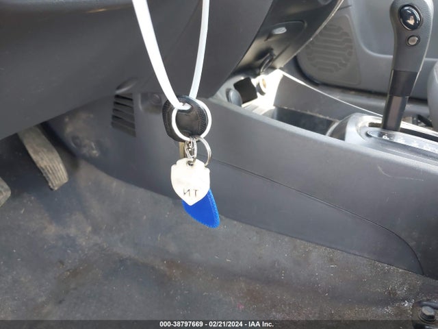 2009 KIA RIO LX VIN: KNADE223296564505