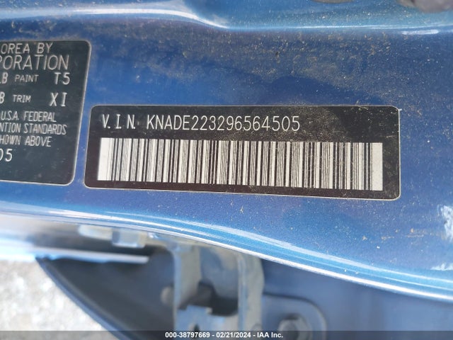 2009 KIA RIO LX VIN: KNADE223296564505