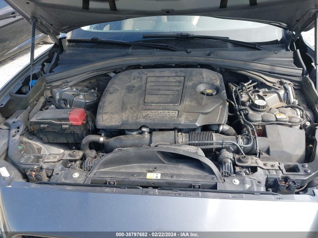 2018 JAGUAR F-PACE SADCJ2GX4JA203661 Photo 9