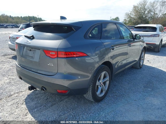 2018 JAGUAR F-PACE SADCJ2GX4JA203661 Photo 3