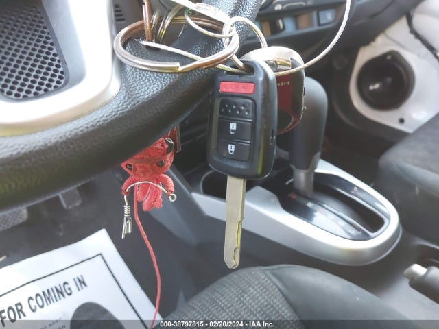 Honda FIT LX 2016 JHMGK5H58GX017683 Image 11