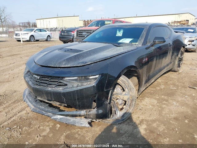 Chevrolet Camaro 2021 1G1FF1R77M0102876 Image 2