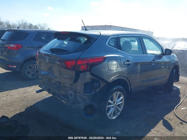 Nissan Rogue Sport S 2018 JN1BJ1CR6JW600223 Image 4