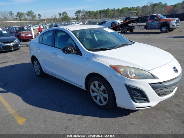 2010 MAZDA MAZDA3 I SPORT VIN: JM1BL1SF8A1263517