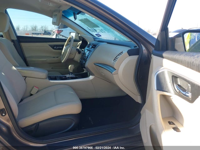 Nissan Altima 2.5 S 2015 1N4AL3AP7FC474050 Image 5