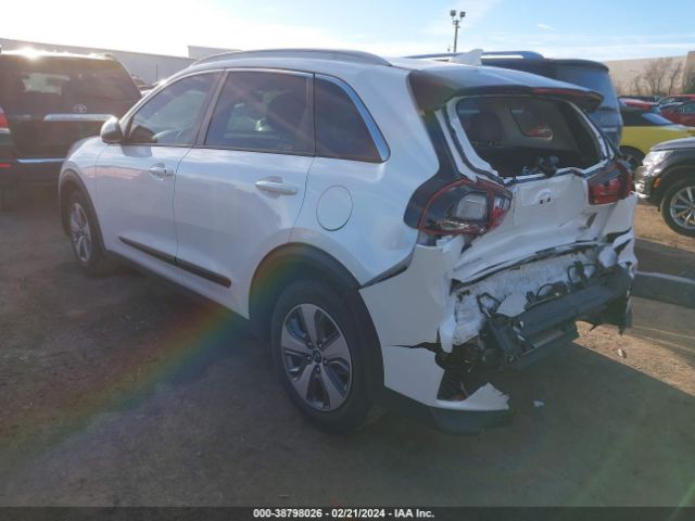 KNDCB3LCXL5370233 KIA NIRO LX