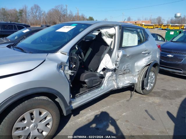 JN1BJ1CRXKW337624 Nissan Rogue Sport S