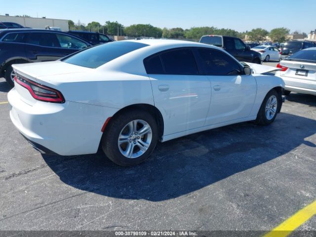 2C3CDXBG9NH219955 Dodge Charger Sxt Rwd