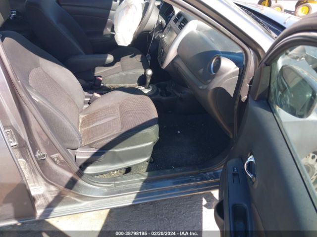 3N1CN7AP4KL851942 Nissan Versa 1.6 Sv