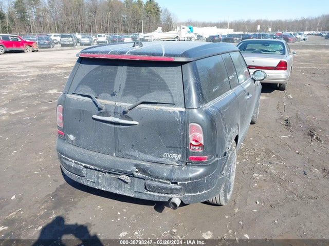 2011 MINI COOPER CLUBMAN WMWZF3C58BT188845 Photo 5