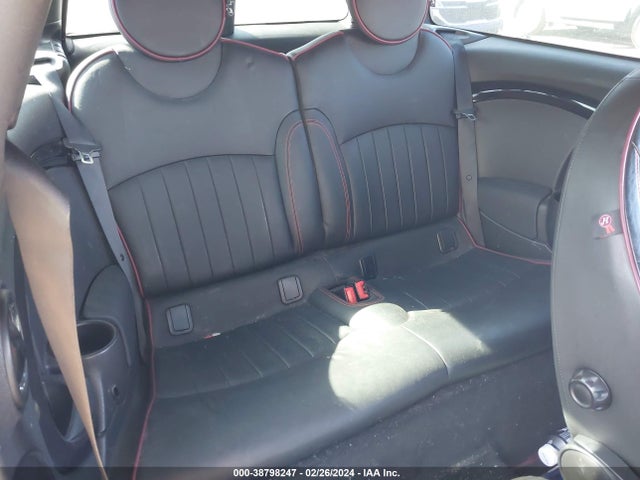 2011 MINI COOPER CLUBMAN WMWZF3C58BT188845 Photo 7