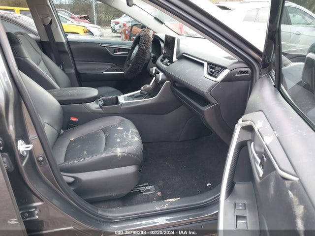 Toyota Rav4 Xle Premium 2023 2T3A1RFV5PC374183 Image 5