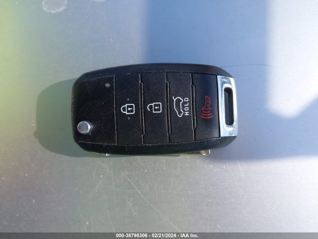 KIA SOUL + 2014 KNDJP3A59E7006728 Image 11