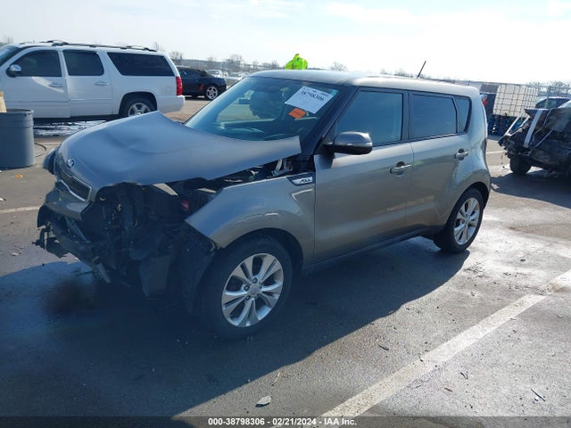 KIA SOUL + 2014 KNDJP3A59E7006728 Image 2