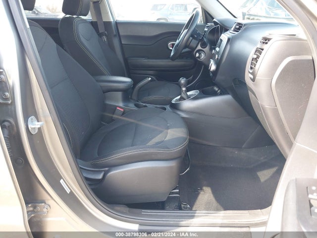 KIA SOUL + 2014 KNDJP3A59E7006728 Image 5