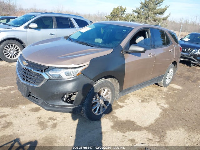 Chevrolet EQUINOX LS 2018 2GNAXHEV1J6162318 Image 2