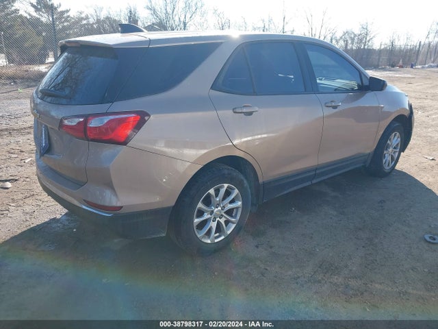 Chevrolet EQUINOX LS 2018 2GNAXHEV1J6162318 Image 4