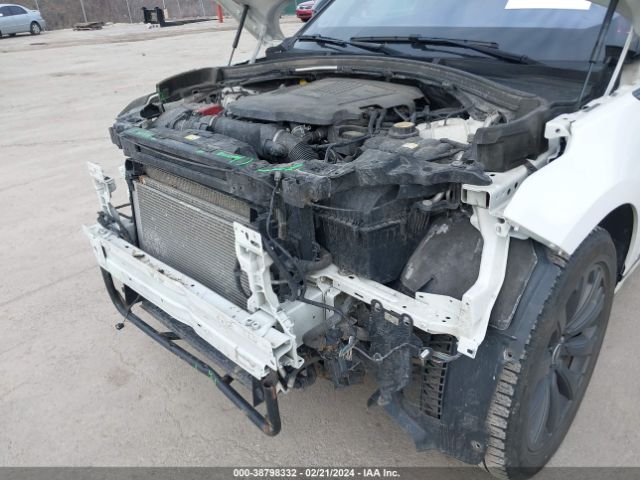 SALYL2RV7JA734109 Land Rover Range Rover Velar P380 Se R-dynamic
