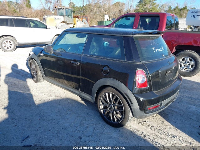 2012 MINI COOPER S WMWSV3C52CTY26688 Photo 2