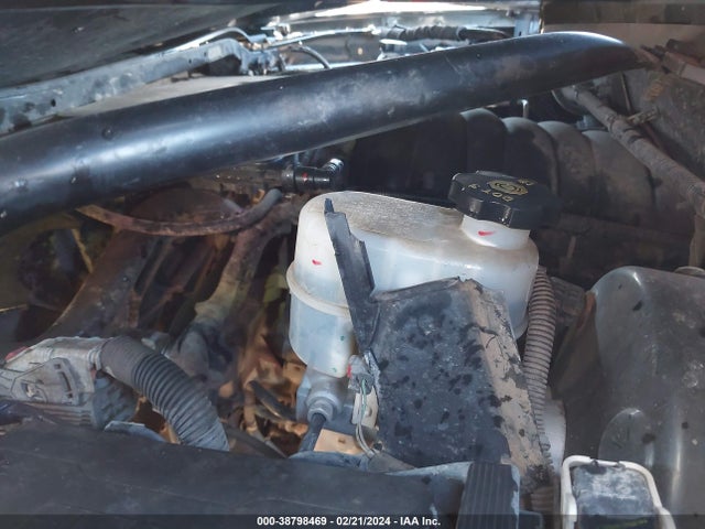 Chevrolet Silverado 1500 1lt 2018 3GCUKREC0JG434029 Image 10