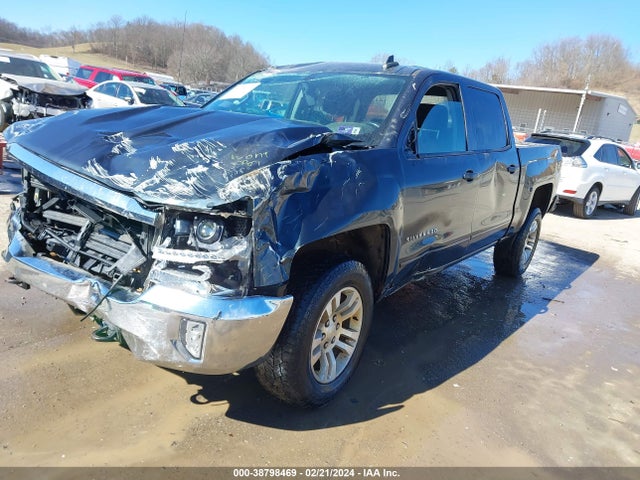 Chevrolet Silverado 1500 1lt 2018 3GCUKREC0JG434029 Image 2