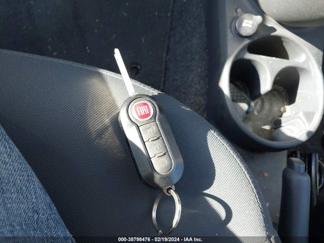 2012 FIAT 500C 3C3CFFDR9CT303894 Photo 10