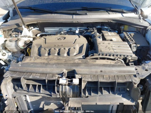 3VV2B7AX1NM048930 Volkswagen Tiguan 2.0t Se
