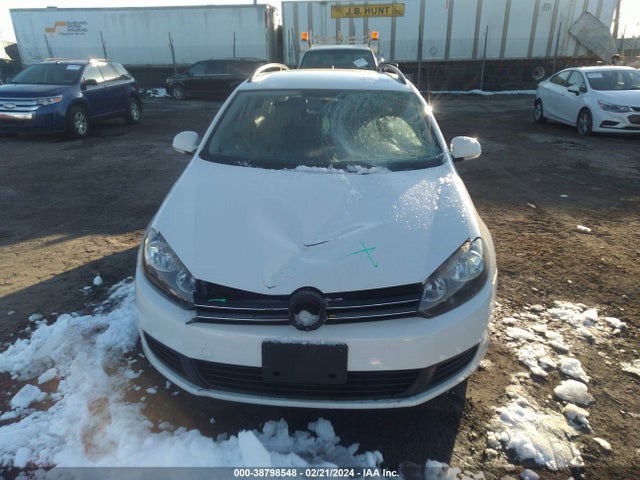 3VWPL7AJ0EM608480 Volkswagen Jetta Sportwagen 2.0l Tdi