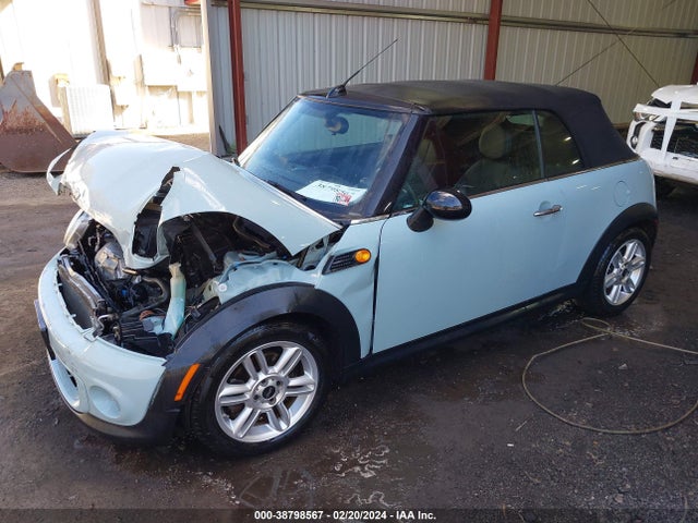 2014 MINI CONVERTIBLE WMWZN3C59ET569871 Photo 1