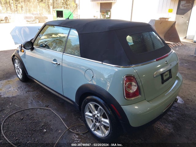 2014 MINI CONVERTIBLE WMWZN3C59ET569871 Photo 2
