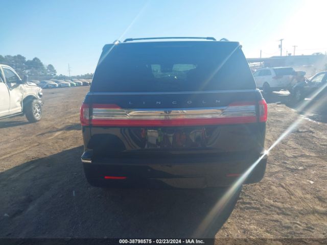 5LMJJ2KT0MEL19615 Lincoln Navigator Reserve